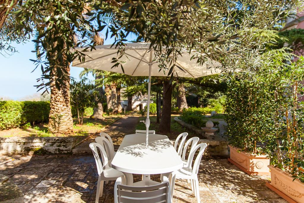 Villa Carenza Monopoli Exterior photo